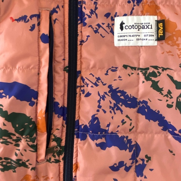 Cotopaxi + TEVA Teca Calida Hooded Jacket, size Small - Picture 6 of 8